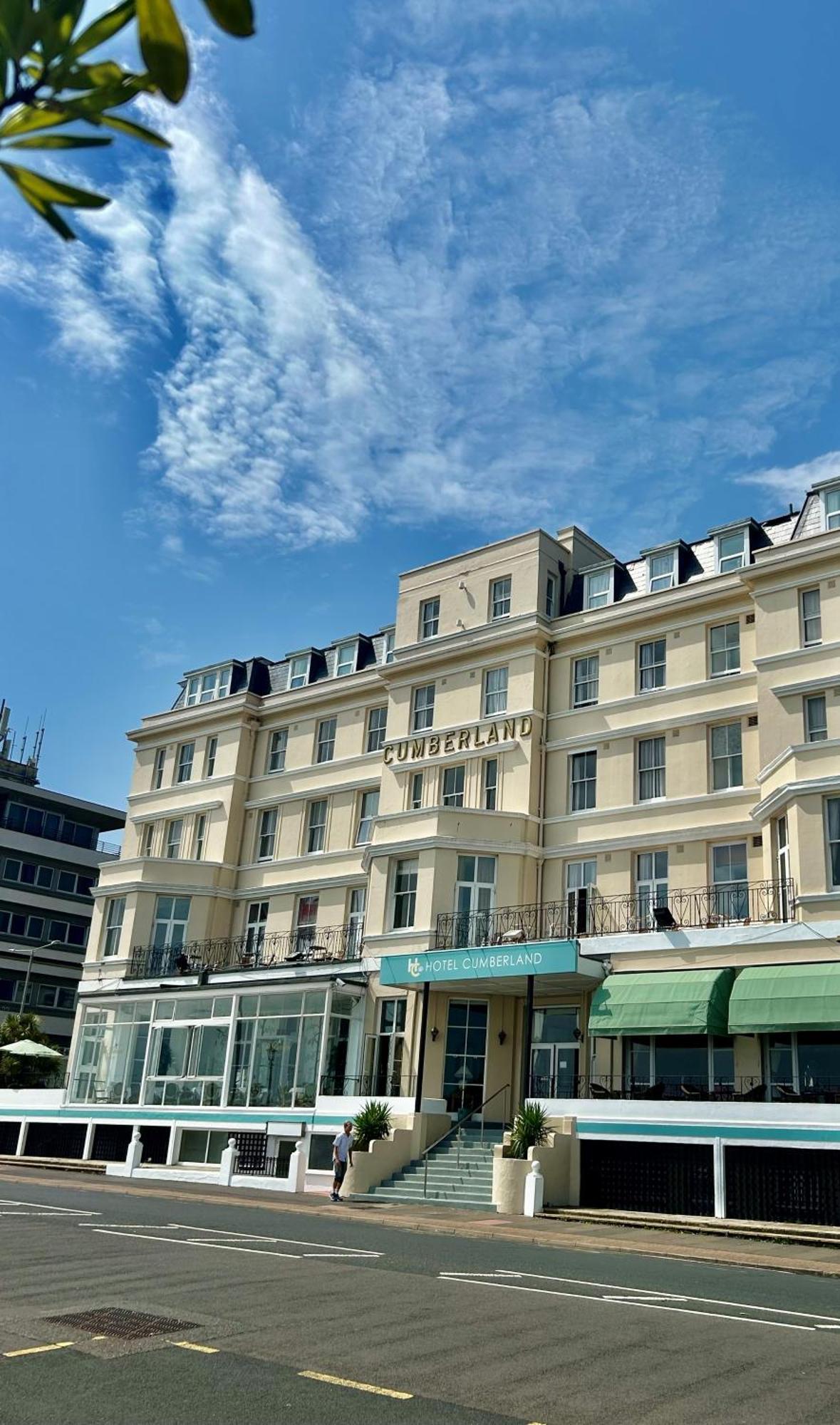 The Cumberland Hotel Истборн Екстериор снимка